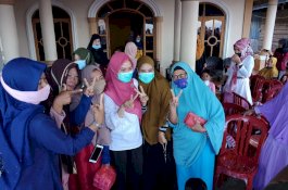 Indah Komitmen Tuntaskan Infrastruktur Jalan di Desa Munte