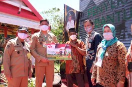 Pemkab Gowa Salurkan Bansos Beras Kepada 1.952 KPM