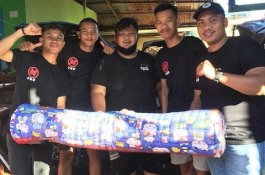 Relawan None-Zunnun Bergerak Cepat Serahkan Bantuan untuk Korban Kebakaran Barukang