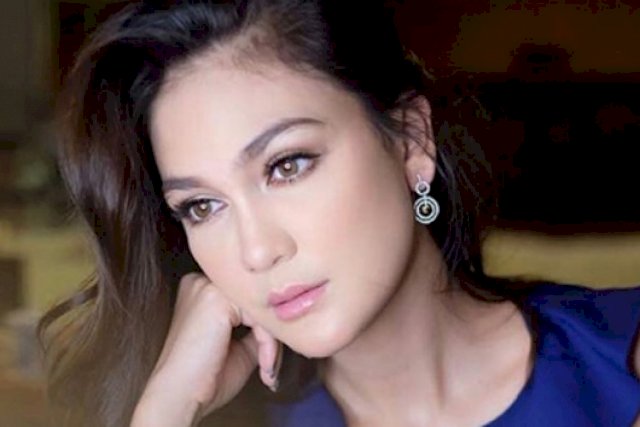 Video Bokep Luna Maya Ariel Noah - Kasus Video Porno Ariel dan Luna Maya-Cut Tari Dipraperadilankan, Ini Kata  Hotman