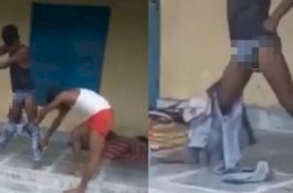 Ular Kobra Masuk ke Celana, Pria Ini Hanya Bisa Berdiri Tegang 7 Jam