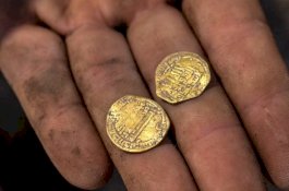 Ditemukan di Israel, Inilah Koin Emas Era Kekhalifahan Islam Berusia 1.100 Tahun