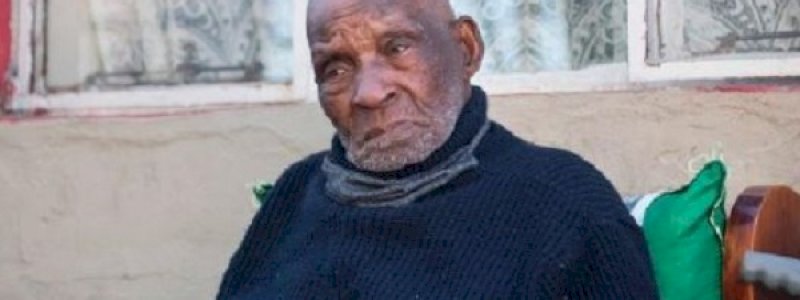 Laki-Laki Tertua di Afrika Selatan Meninggal Dunia