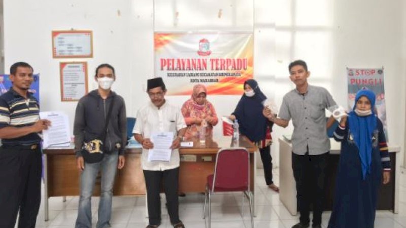 Lembaga Pemerhati Pilkada Sulsel (LPPS) menyasar beberapa kantor kecamatan dan kelurahan, Jumat (27/11/2020).