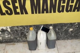 Kedok Penjual Madu Palsu di Makassar Terbongkar