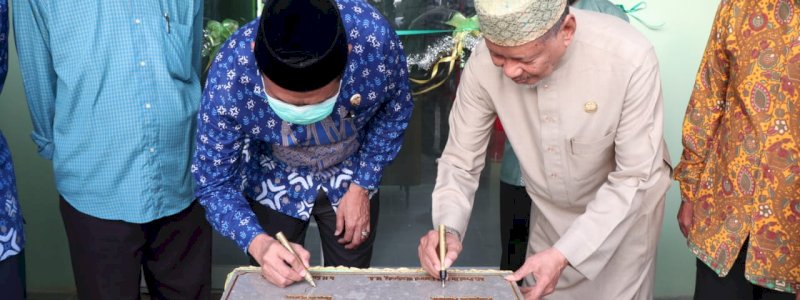 Bupati Barru Resmikan Mini Market dan Asrama Putra Baru DDI Mangkoso