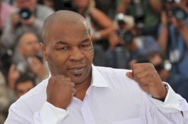 Mike Tyson Bakal Bangun Pusat Hiburan Bertema Ganja di California