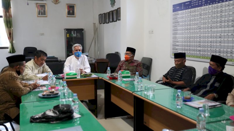 Moh Ramdhan Pomanto bertemu dengan pimpinan dan pengurus Muhammadiyah di gedung pusat Daqwah Islamiah Muhammadiyah kota  Makassar jl Gunung Lompo Battang, Sabtu, (12/9).