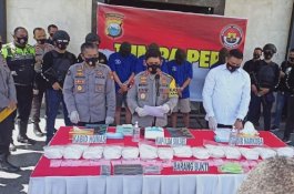 Berawal dari Pil Berlogo Barcelona, Polda Sulsel Ungkap 13 Kg Sabu-Sabu dan 2.900 Butir Ekstasi
