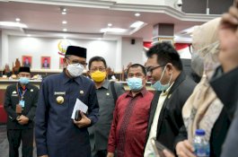 Nurdin Abdullah Respons Aspirasi Dewan Terkait Tambang Emas Liar di Palopo