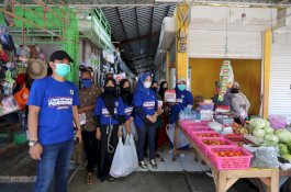 Peringati Hari Sumpah Pemuda, Dispora Gowa Ajak OKP Bagi-bagi Masker