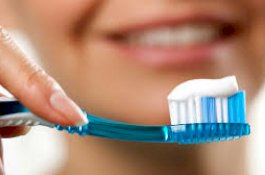 Masih Mengantuk Langsung Gosok Gigi, Gadis 18 Tahun Tak Sengaja Gunakan Krim Racun Tikus