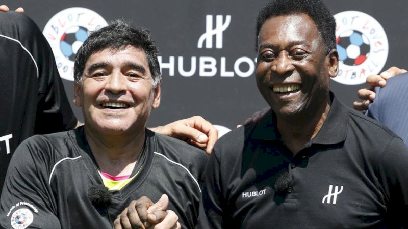 Diego Maradona dan Pele dalam satu momen. (Foto: Euro Sport)