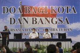 Appi-Rahman Janjikan Insentif Pendeta dan Guru Sekolah Minggu