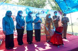 PKK Kabupaten Gowa Canangkan Bulan Bhakti PKK, KB dan Kesehatan di Bajeng