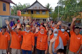 Warga Pulau di Pangkep Titip Perbaikan Jalan hingga Listrik ke Anir-Lutfi