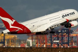 Penumpang Sepi, Maskapai Qantas Australia Jualan Biskuit Secara Online