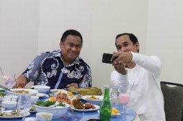 Wakil Ketua DPR RI Silaturahmi di Rujab Ketua DPRD Makassar