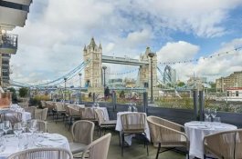 Inggris Subsidi Warga yang Makan di Restoran