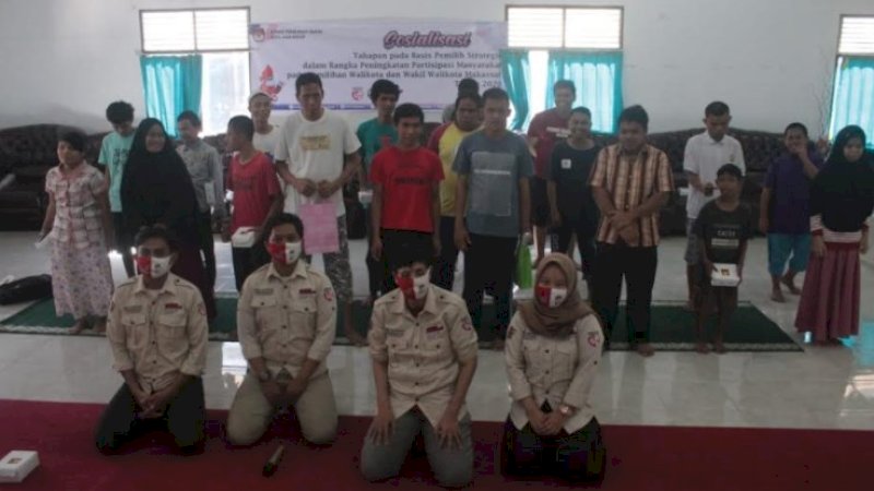 Relawan Demokrasi KPU Makassar Sosialisasi Pilwalkot ke Penyandang Disabilitas