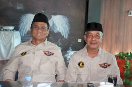Suardi Saleh-Aska Tunjukkan Keakraban dengan Rivalnya di Pilkada
