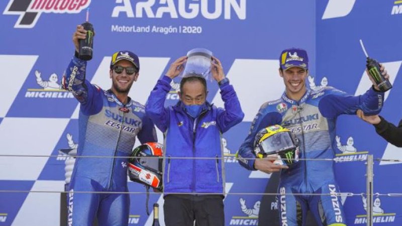 Alex Rins berhasil merebut podium pertama, sedangkan Joan Mir meraih podium ketiga di sirkuit Aragon. (Foto: Suzuki)