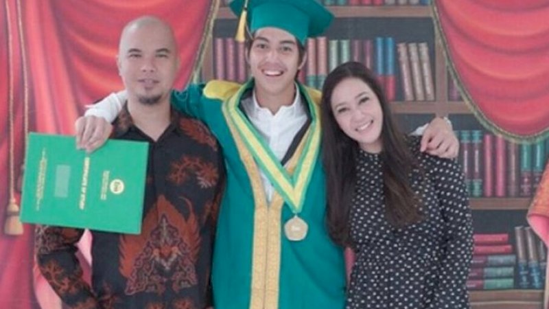 Tak Pernah Dijenguk Ahmad Dhani, El Rumi: Dia Sibuk Ganti Presiden