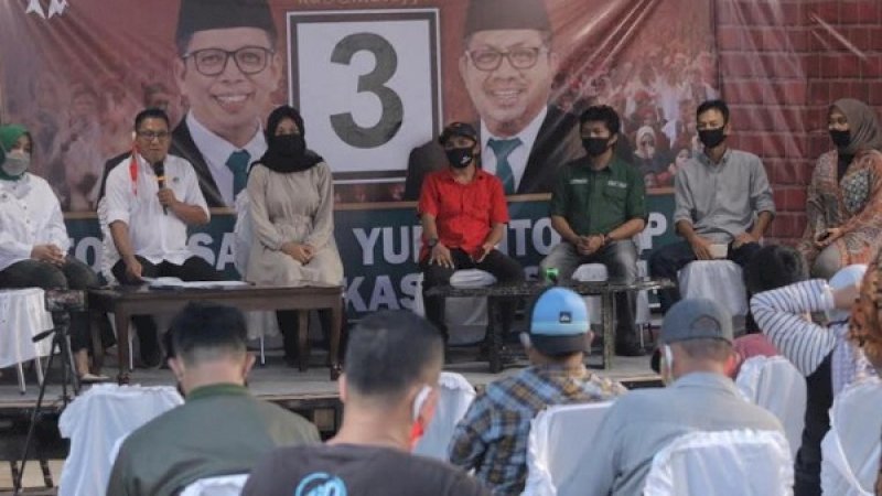 Perkenalan dipimpin oleh Ketua Tim Kacamatayya, Fahidin HDK, di Rumah Pengabdian Kacamatayya, Kamis (24/9/2020).