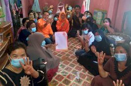 Umrah Gratis Anir-Lutfi, Guru Mengaji: Kami Jadi Bersemangat