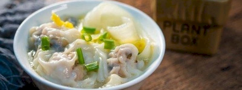 Usus Pria Meledak setelah Makan Sup Pangsit