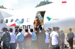 Nurdin Abdullah Minta Bandara Vale Dikelola Pemprov Sulsel